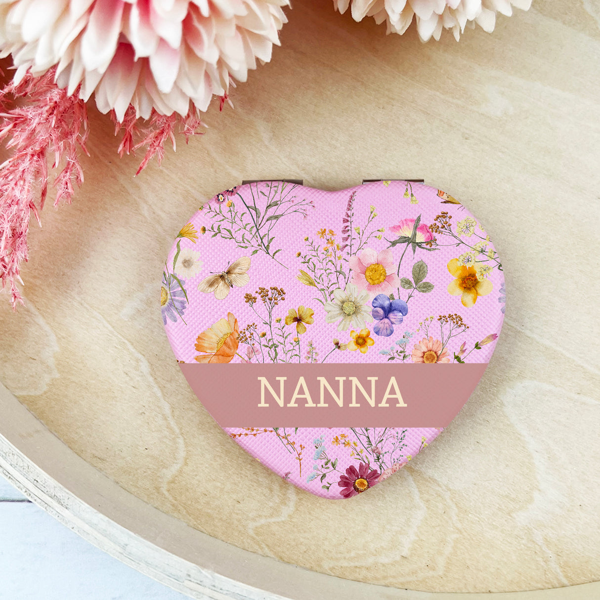 Pink Heart Sweet Wildflowers Pattern Compact Mirror