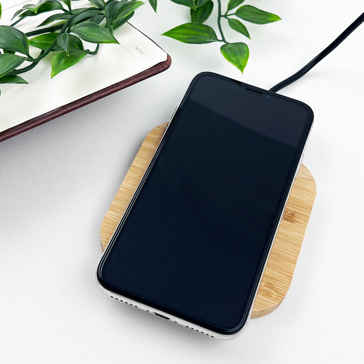 Photo Wireless Mobile Phone Charger